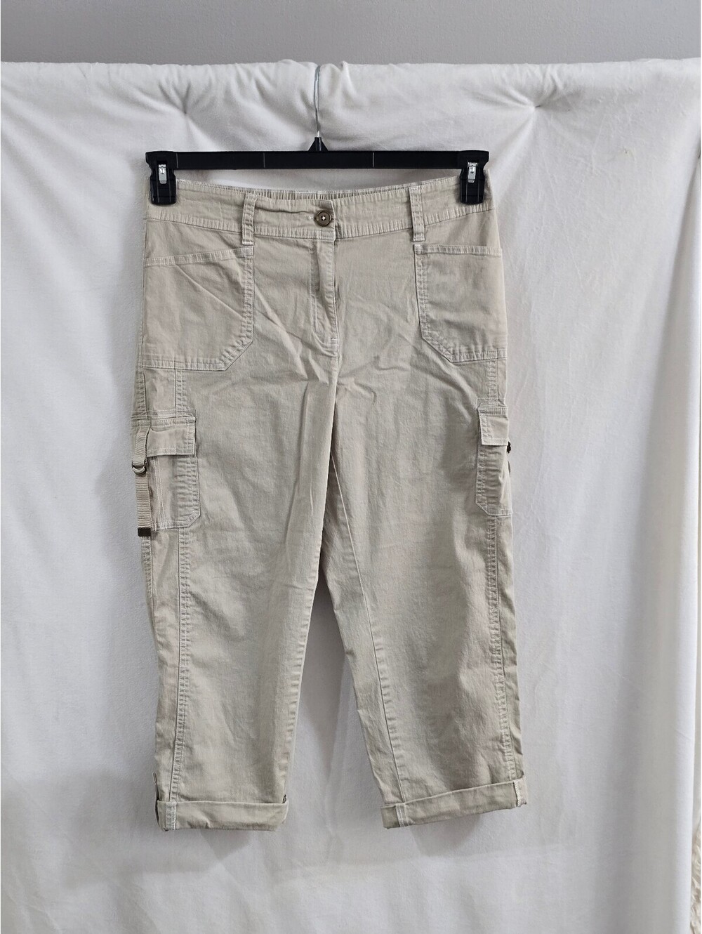 Cato Mid-Rise Beige Cargo Capri Pants Size 12